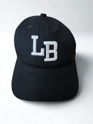 Kšiltovka černá LB